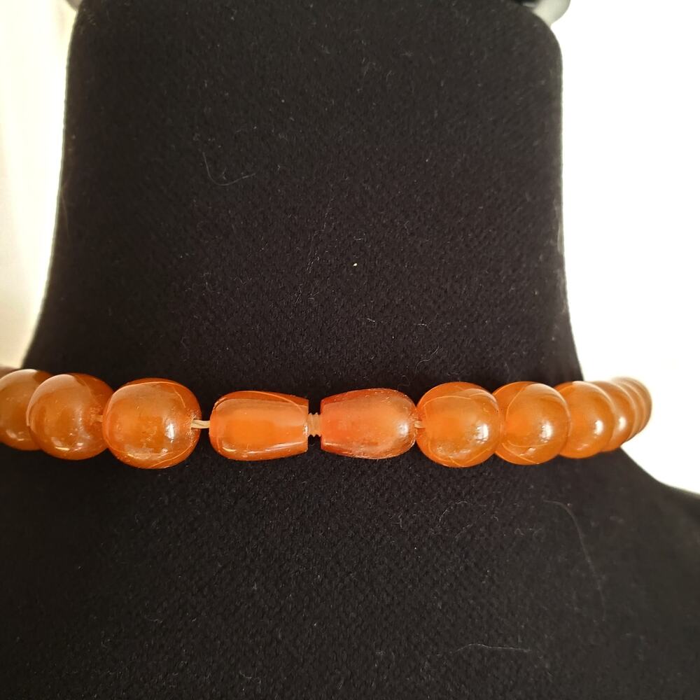 Retro Acrylic Necklace Orange Graduated Beaded Chunky Statement Barrel Clasp Vtg - Picture 7 of 9